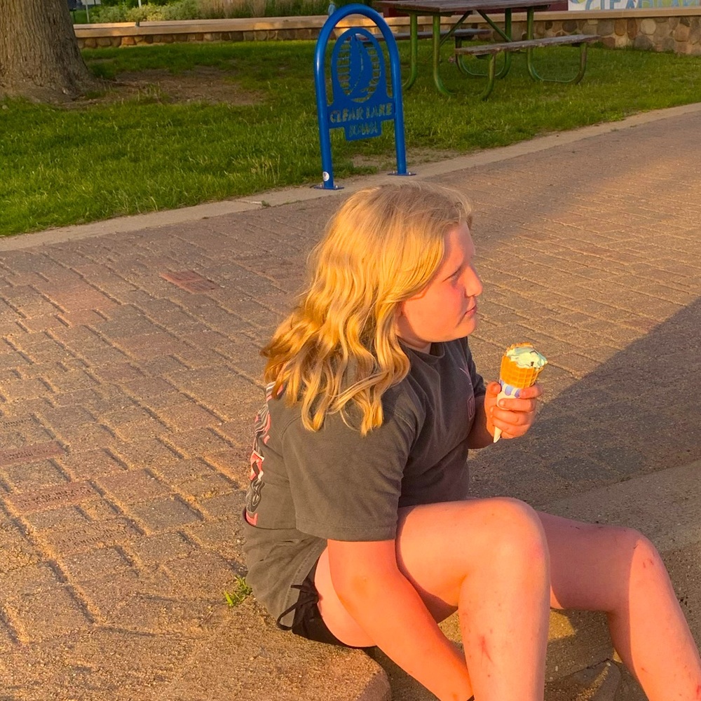 Meet your Posher, Bailey